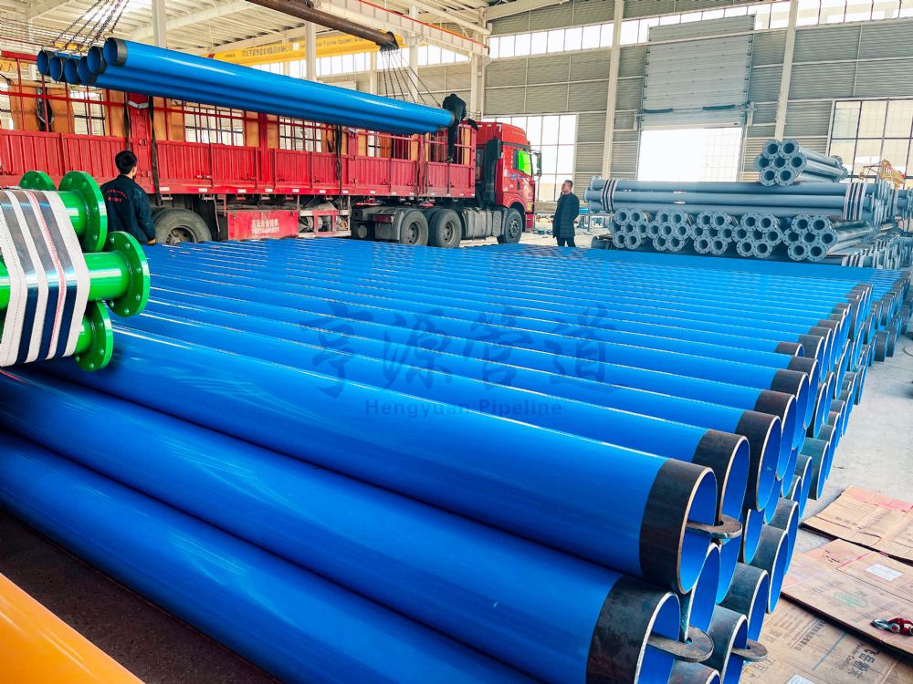 涂塑鋼管裝車運輸發(fā)貨